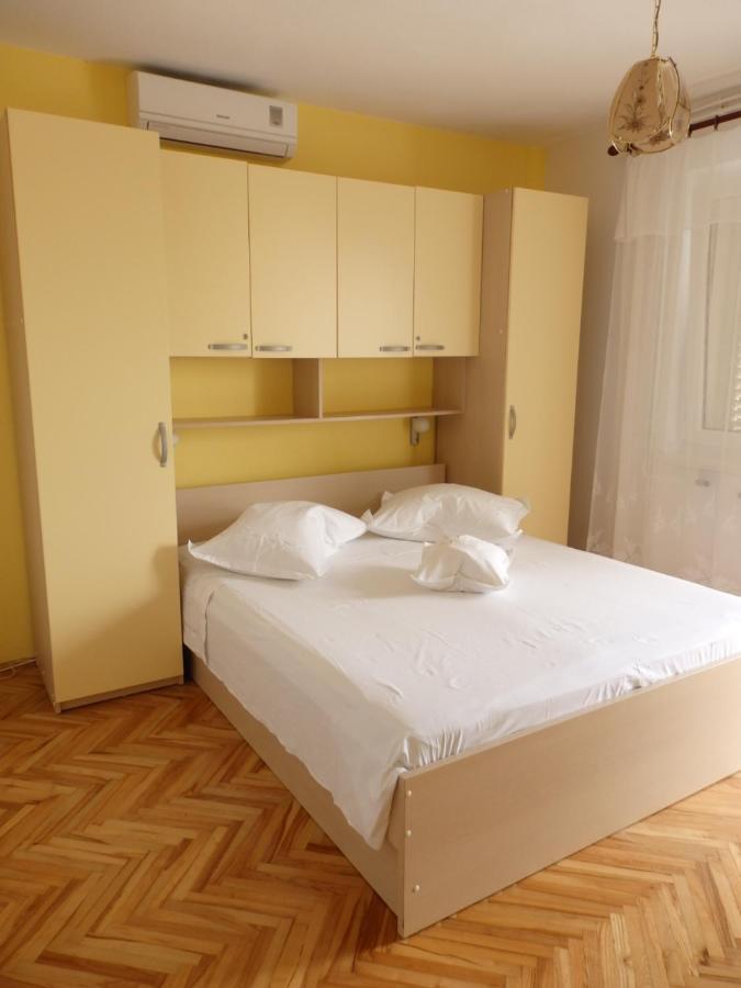 Apartmani Stipan Brela Luaran gambar