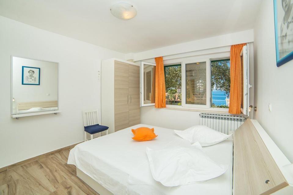 Apartmani Stipan Brela Luaran gambar