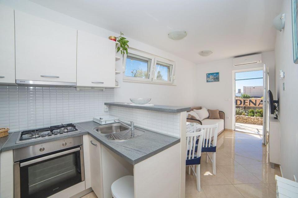 Apartmani Stipan Brela Luaran gambar